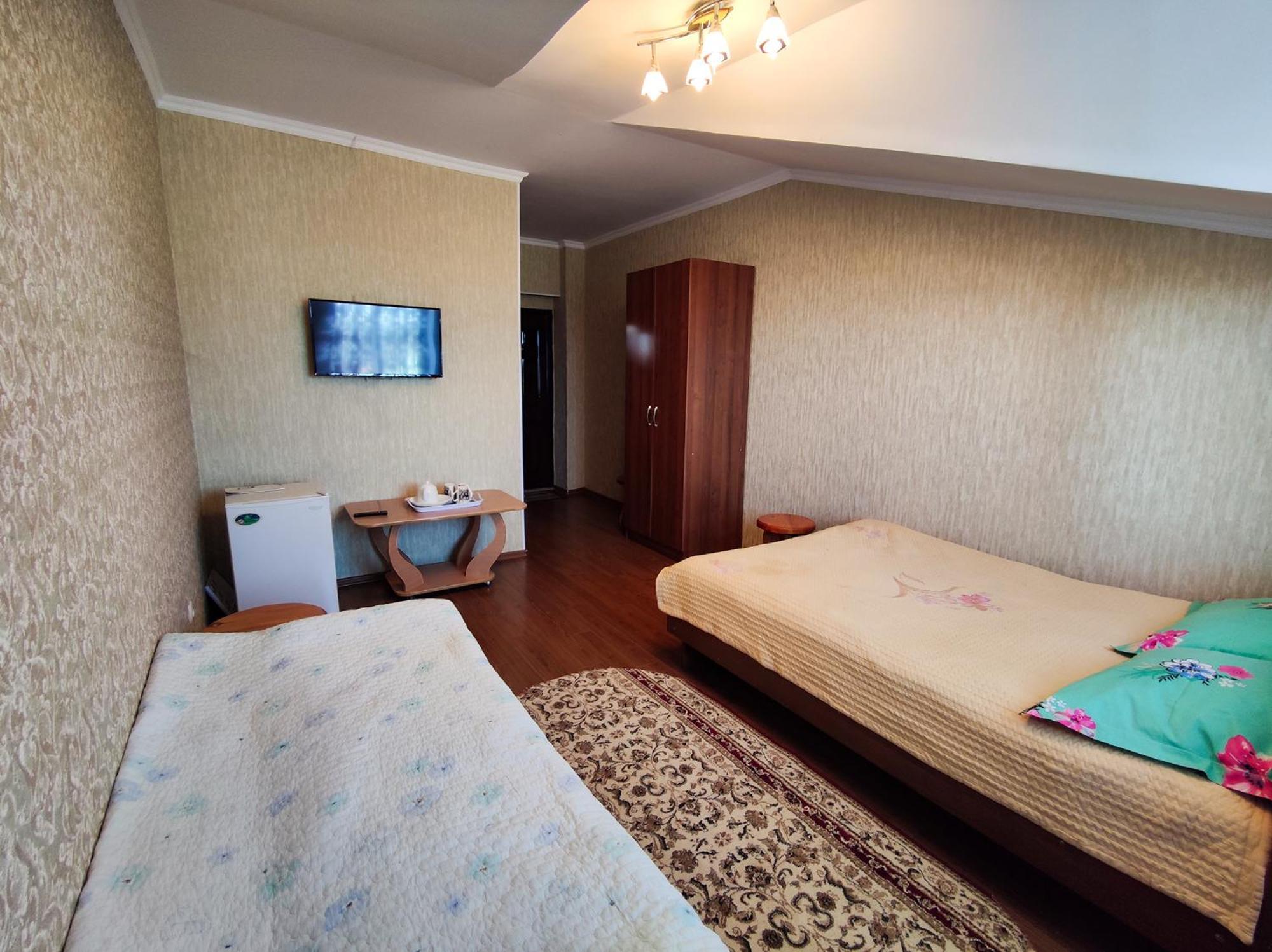 Адилет Hotell Cholpon-Ata Exteriör bild