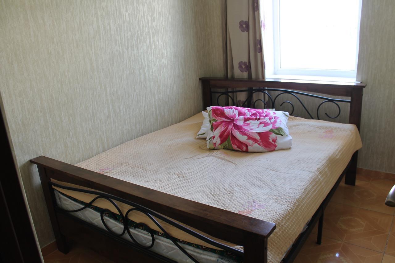 Адилет Hotell Cholpon-Ata Exteriör bild